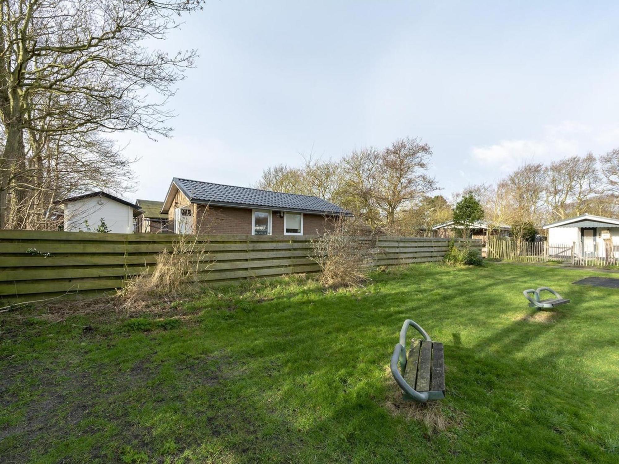 Holiday Home With Playground Callantsoog Exterior photo
