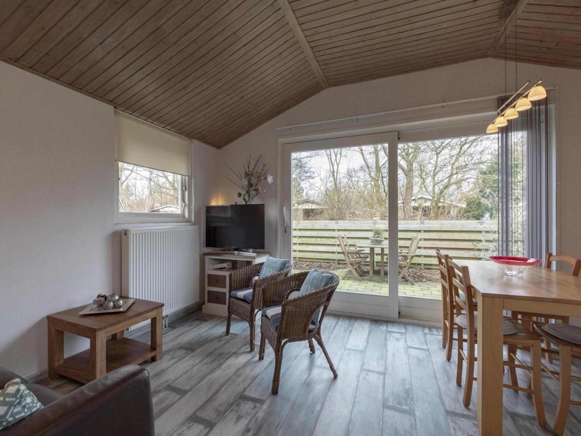Holiday Home With Playground Callantsoog Exterior photo