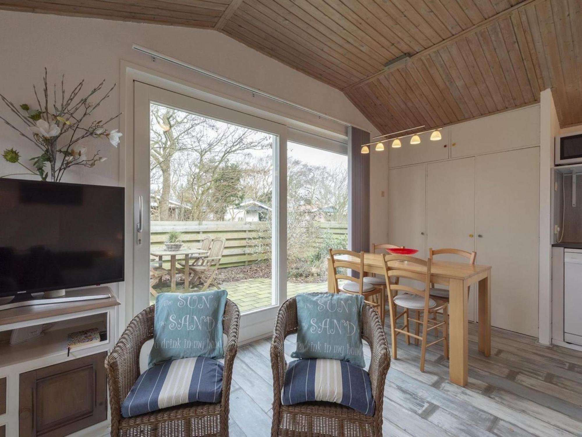 Holiday Home With Playground Callantsoog Exterior photo